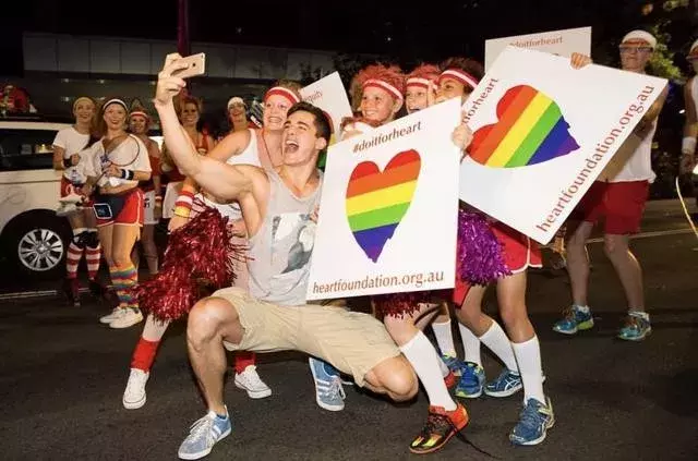 blued发布违规内容被锁定是啥意思？